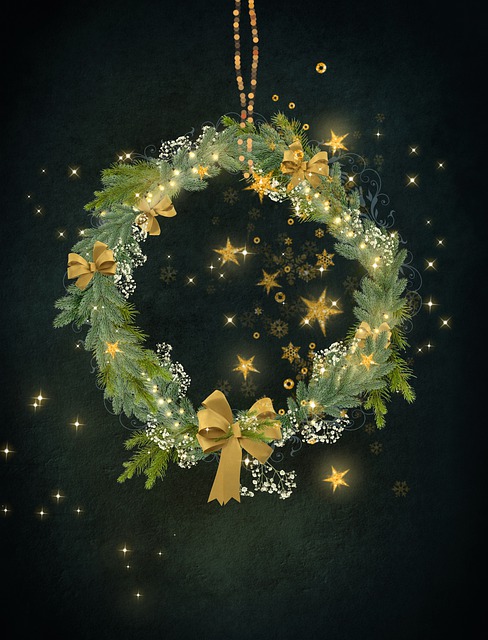 Free Wreath Christmas illustration and picture